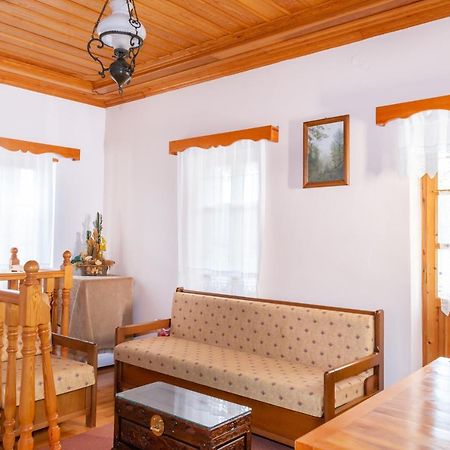 Zelinia Hotel Vitsa Luaran gambar